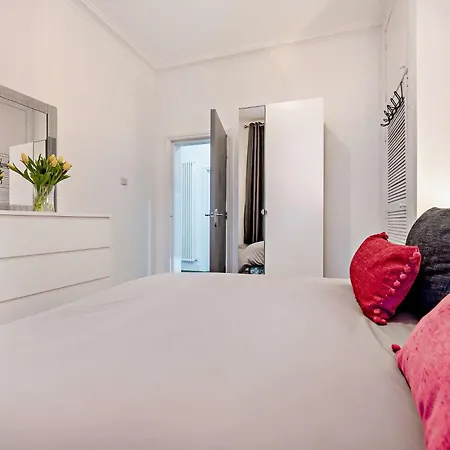 1 Bed In 91113 Allonby