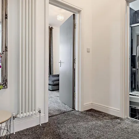 1 Bed In 91113 * Allonby