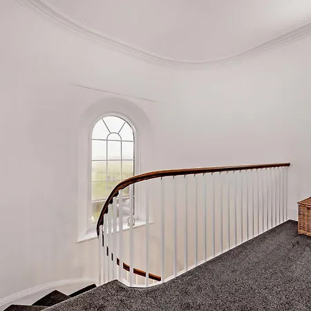 1 Bed In 91113 Daire Allonby